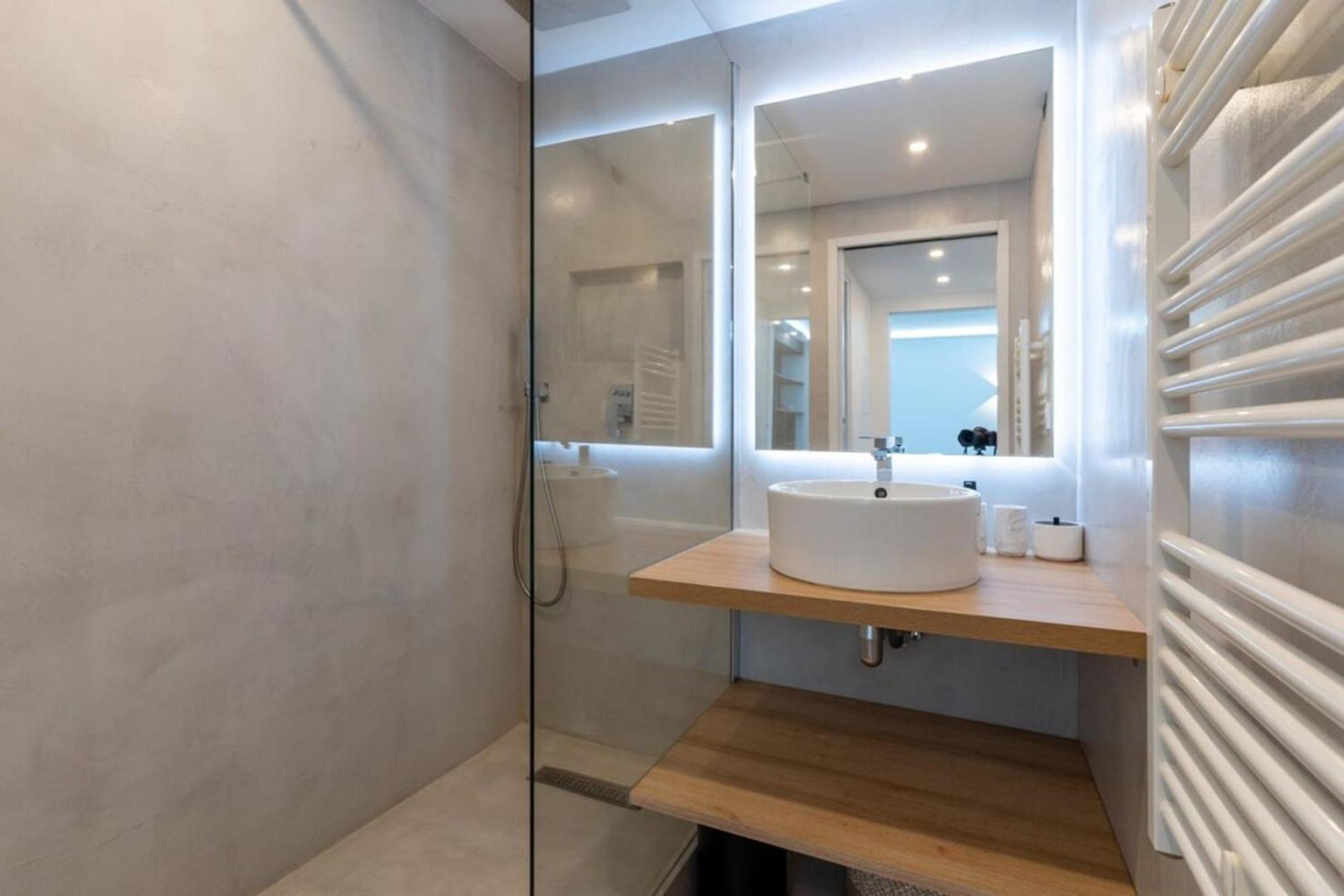 Appartement Sublime T2 Rénové Avec Piscine Tennis Parking Wifi *